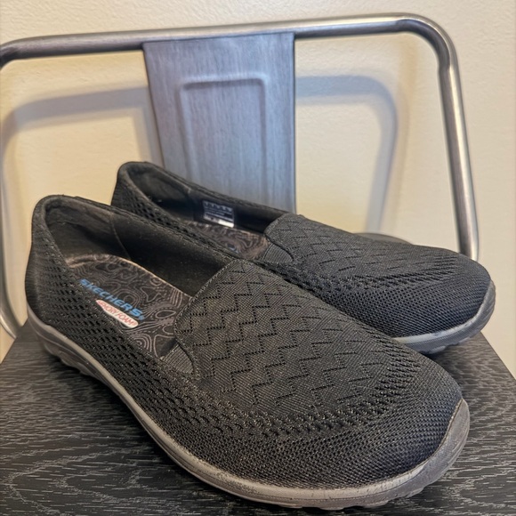 Skechers Shoes - Skechers Relaxed Fit Black Memory Foam Slip On Shoes Size 9